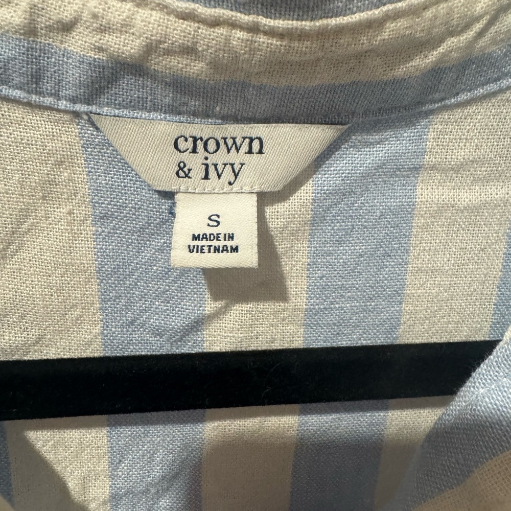 Crown & Ivy Light Blue and White Midi Dress - Picture 3 of 3